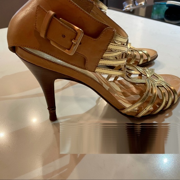 Cole Haan gold strappy heels with Nike air technology for ultimate comfort - Picture 7 of 11